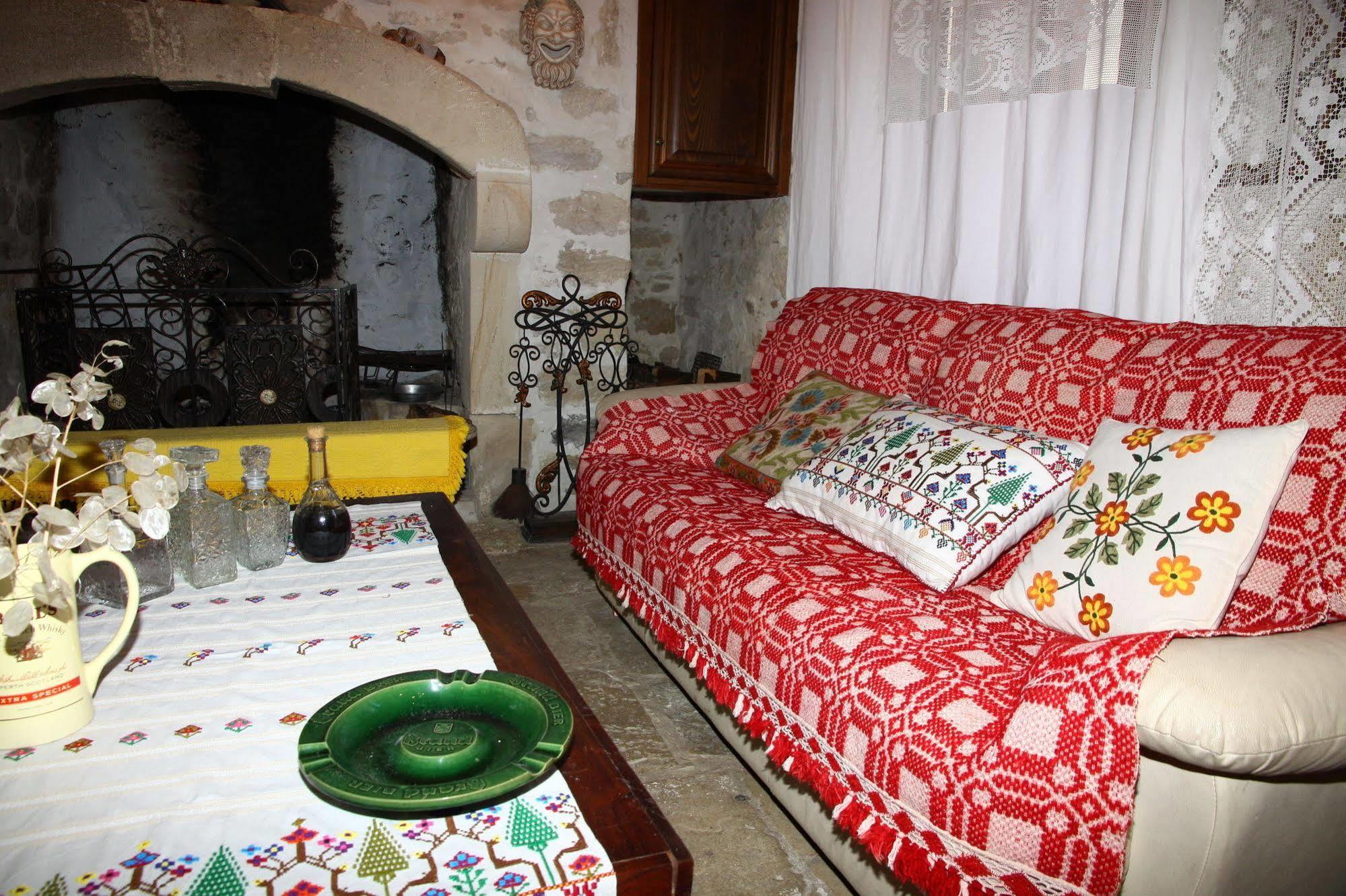 Traditional Cretan Houses,Agios Myronas Luaran gambar