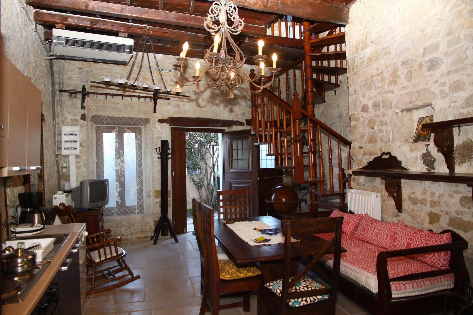 Traditional Cretan Houses,Agios Myronas Luaran gambar